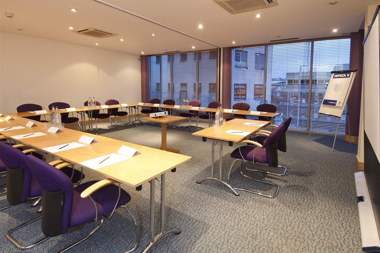 Premier Inn Sheffield City Centre Dış mekan fotoğraf